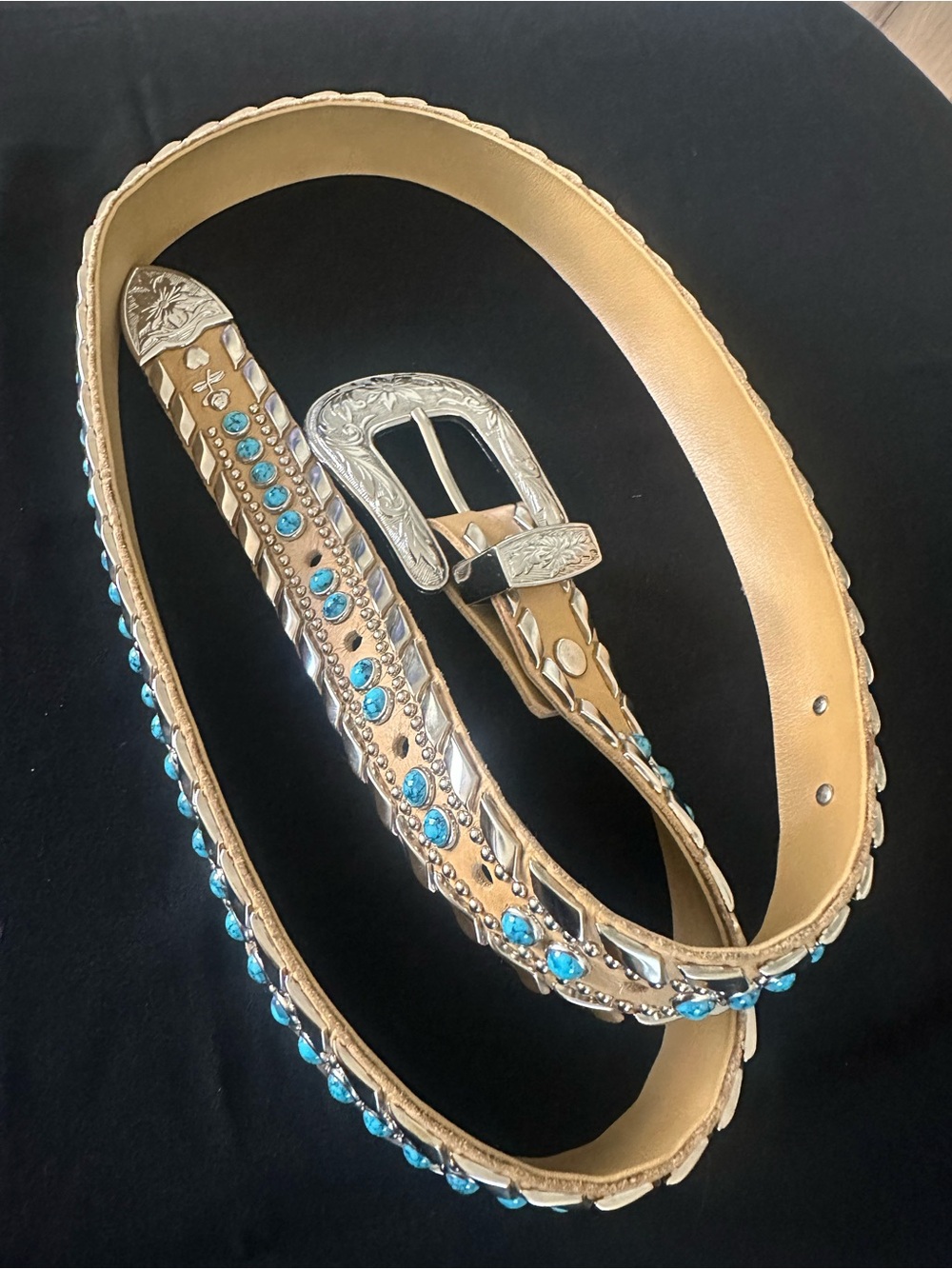 Kippys Tan Belt with Turquoise Stones and Engraved Silver Buckle - Picture 5 of 11